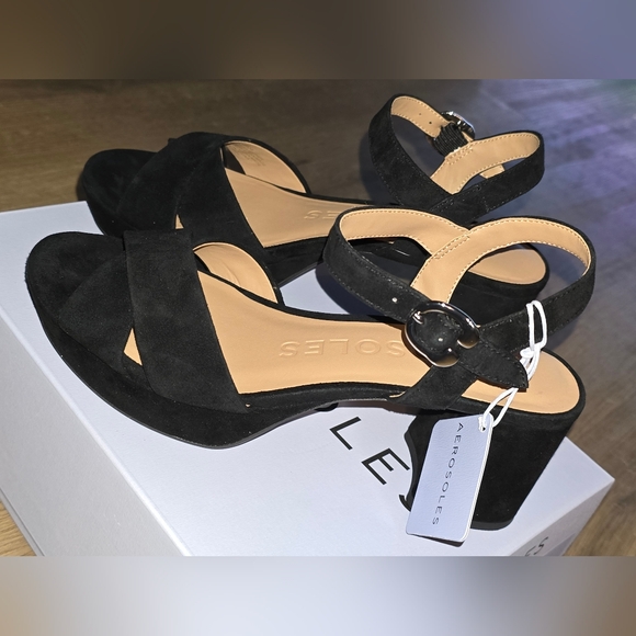 Aerosoles Cosmos Black Suede Block Heel Sandals – 7.5M – NIB - Picture 5 of 14